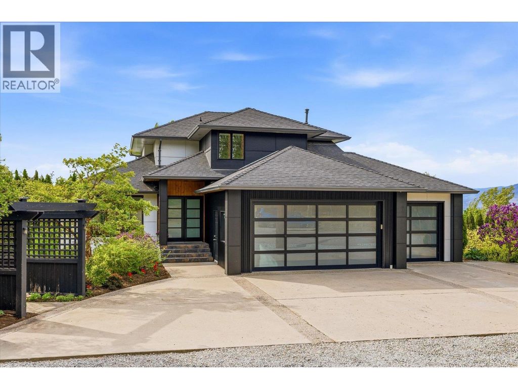 4350 Bedford Lane, Kelowna