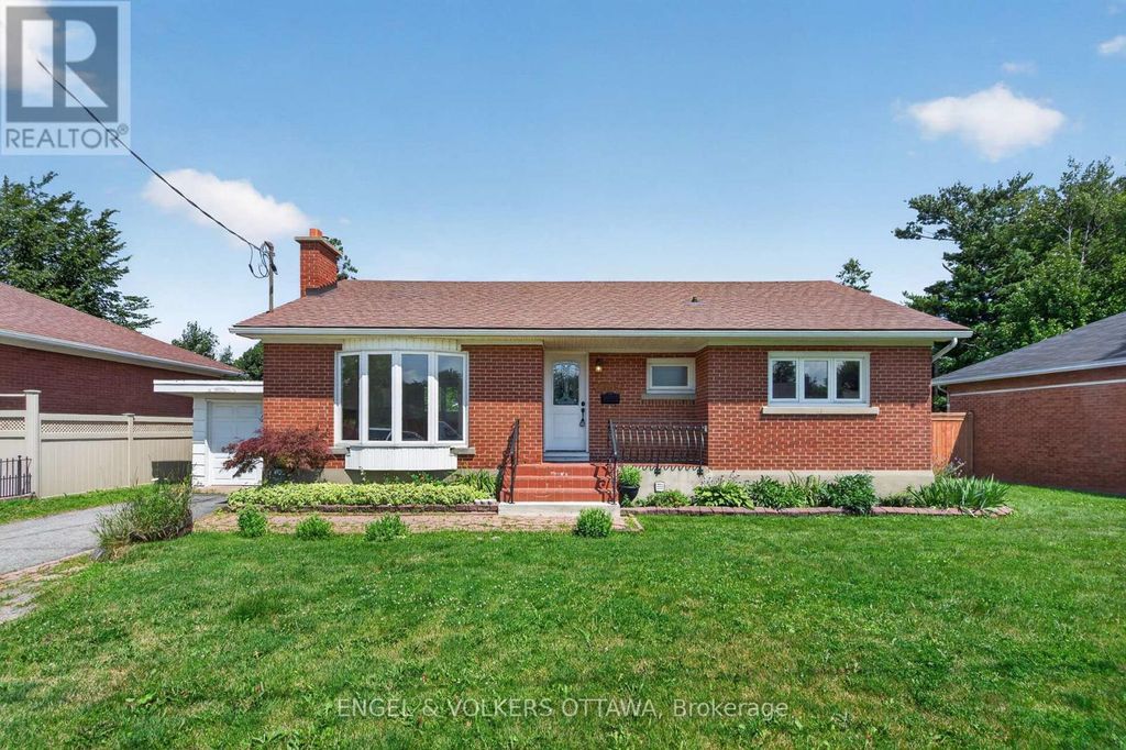 2439 Alta Vista Drive, Ottawa