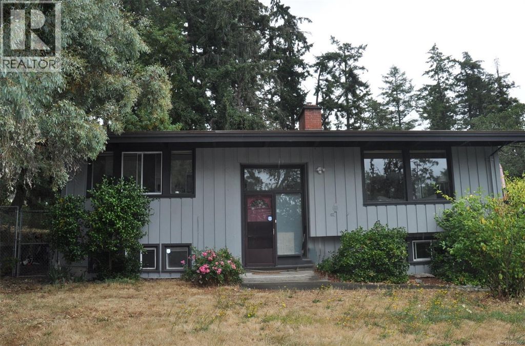 4719 West Saanich Rd, Saanich