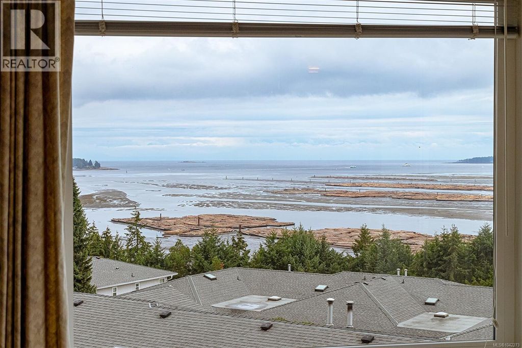 1012 Highview Terr, Nanaimo