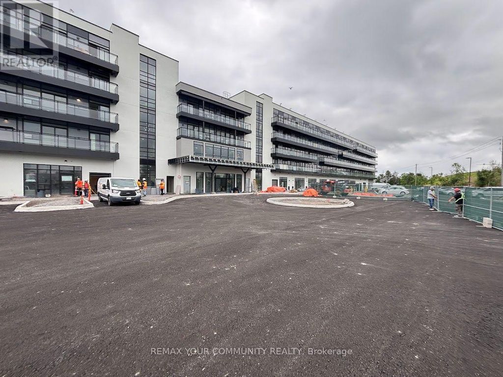 238 - 350 Prince Charles Drive, Welland (broadway)