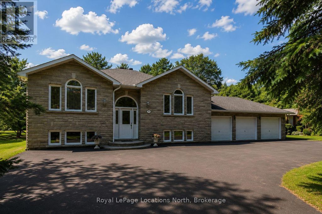 33 Birchwood Trail, Wasaga Beach