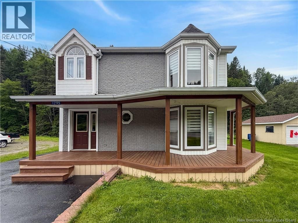 1295 Val D'amour Road, Val-D'amour