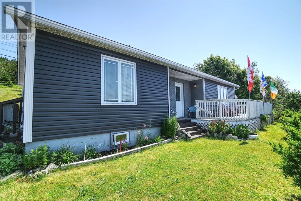 37 Main Road, Riverhead