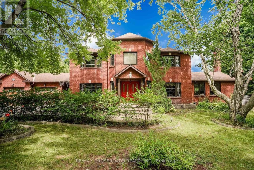 18 Hill Top Trail E, Whitchurch-Stouffville