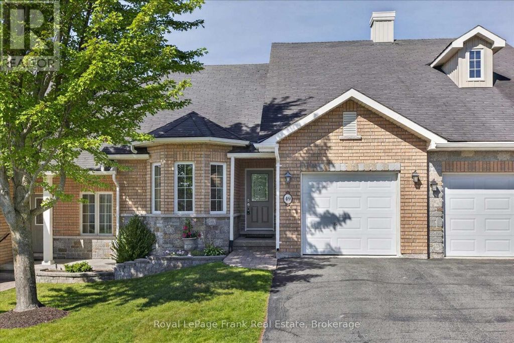 49 - 60 Village Crescent, Peterborough (otonabee Ward 1)