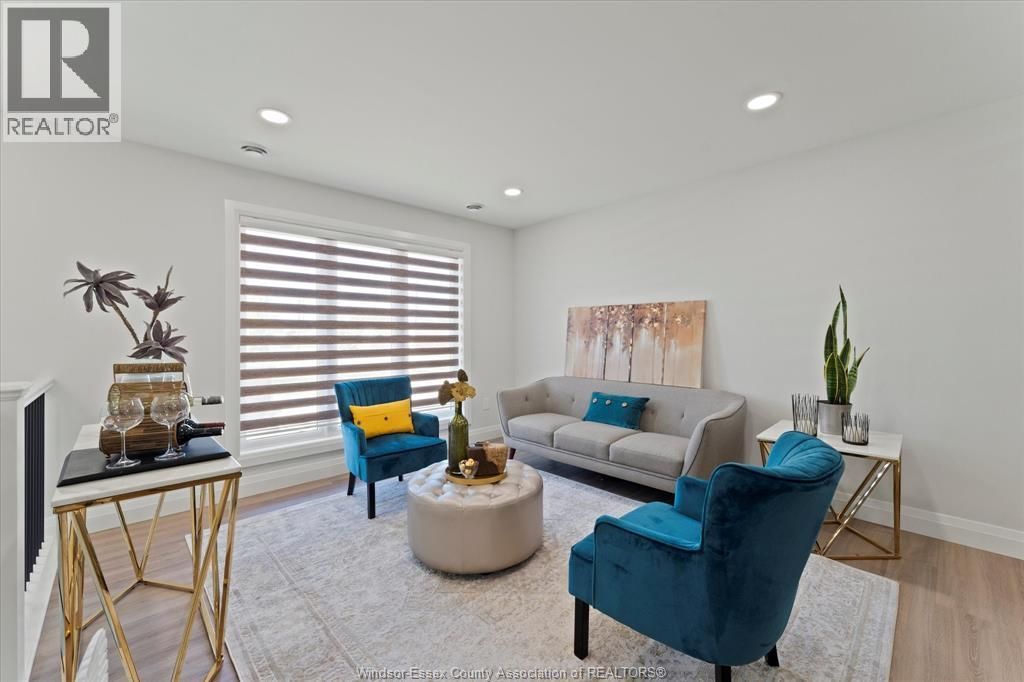 1852 Chandler Unit# 1, Windsor
