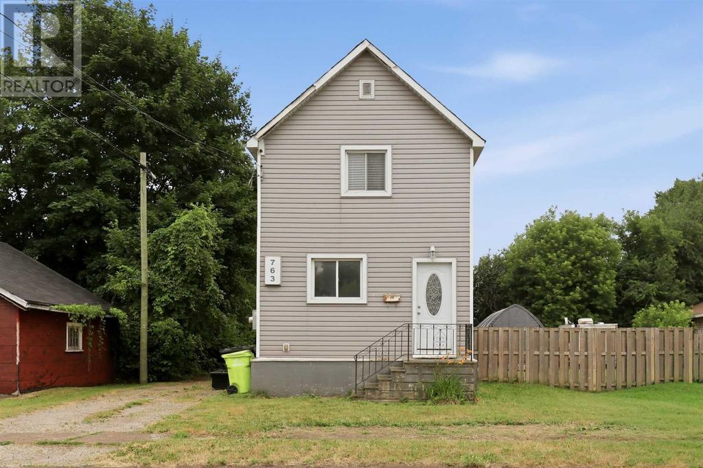 763 Dyment St, Sault Ste. Marie