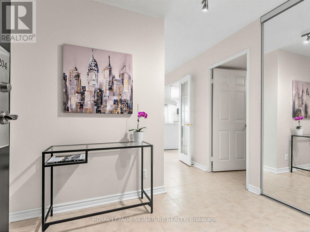 2204 - 205 Wynford Drive, Toronto (flemingdon Park)