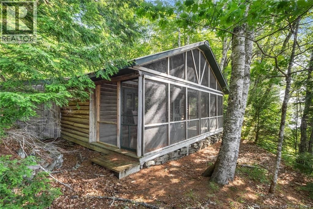 1403 Storeytown Road, Storeytown