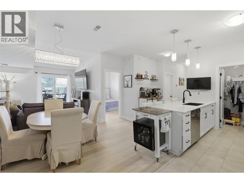 5170 Dallas Drive Unit# 512, Kamloops