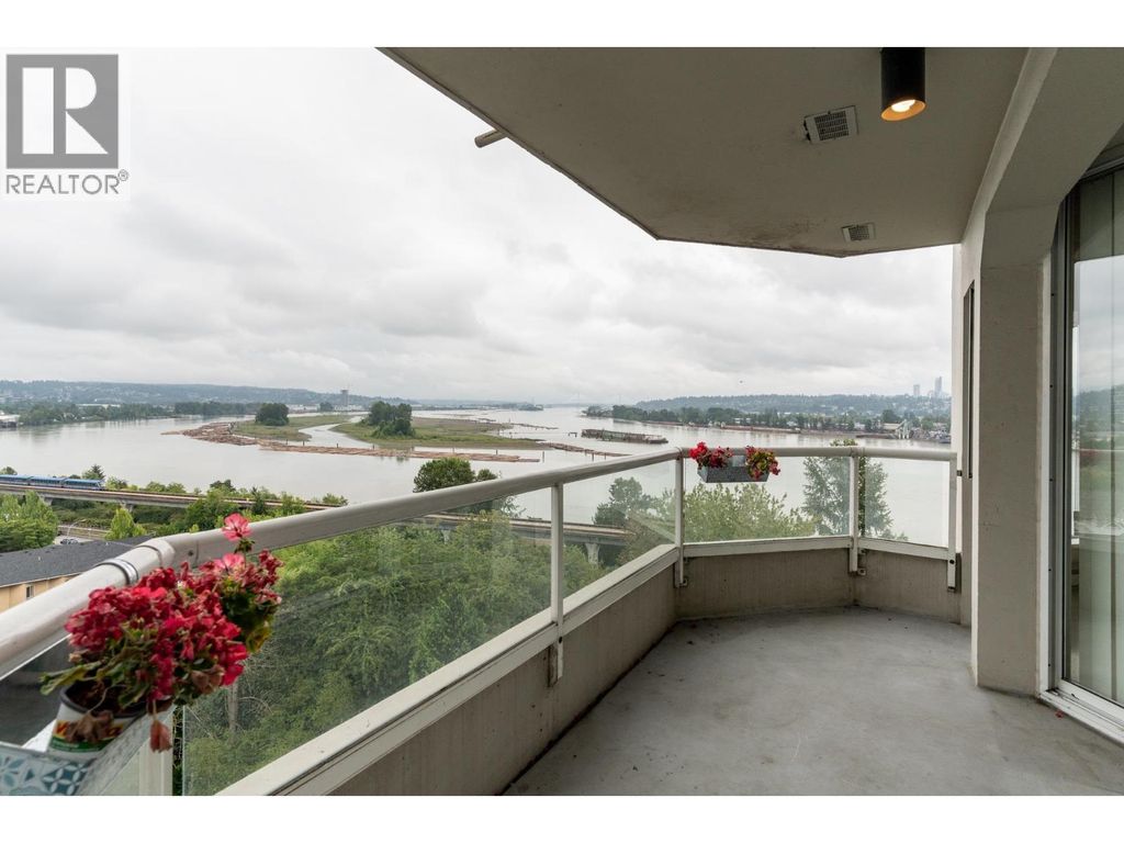 903 69 Jamieson Court, New Westminster