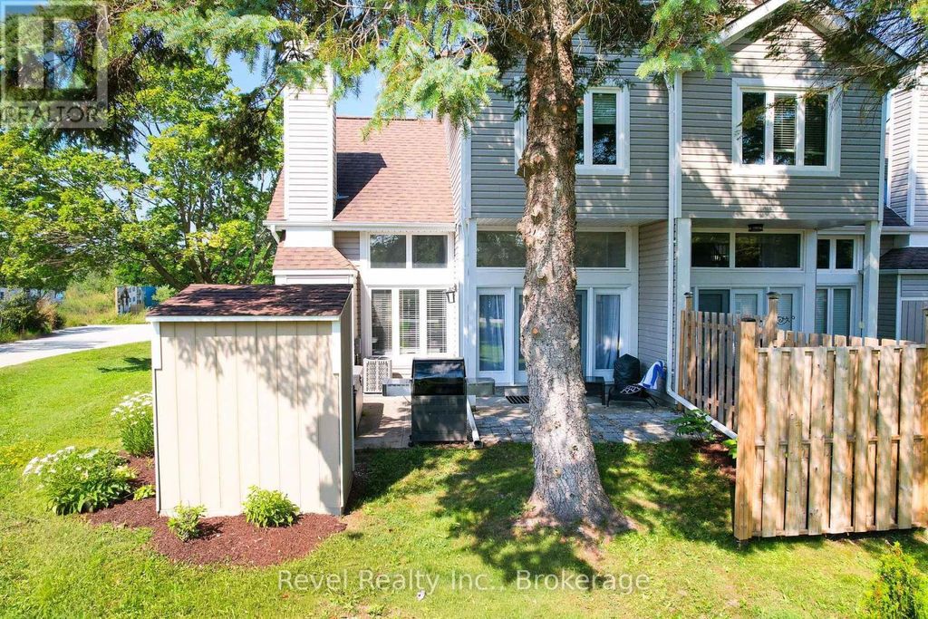 173 Vacation Inn Drive, Collingwood