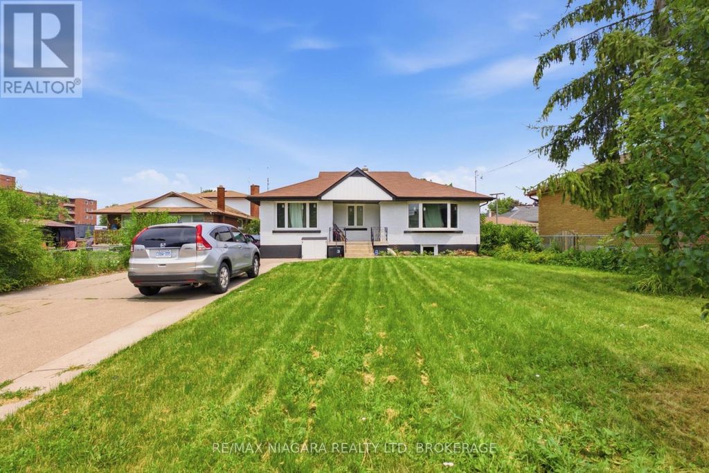 Basement - 250 Grantham Avenue, St. Catharines (carlton/bunting)