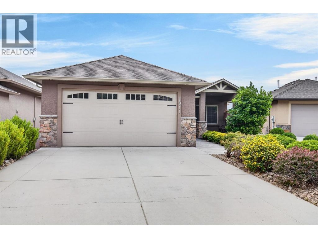 1911 Cornerstone Drive, West Kelowna
