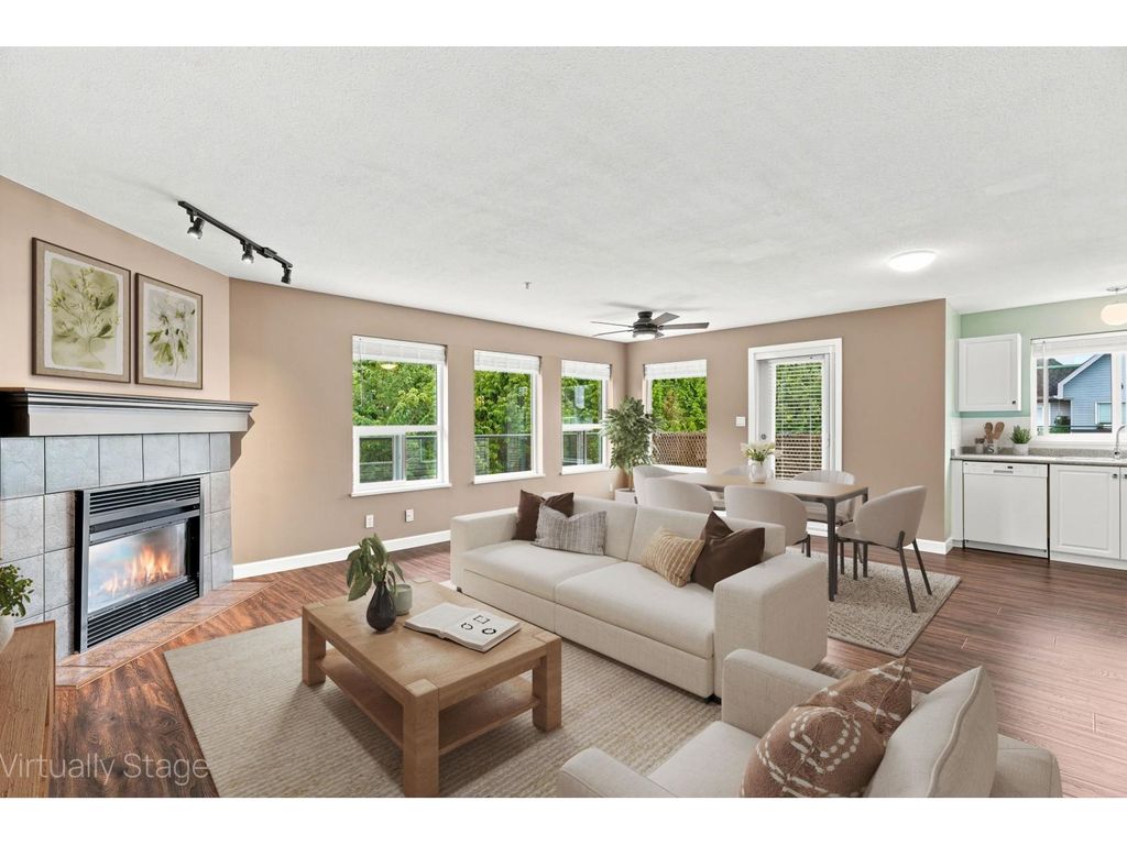 412 33718 King Road, Abbotsford