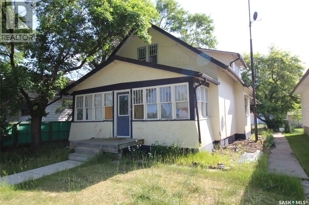 564 1st Street W, Shaunavon