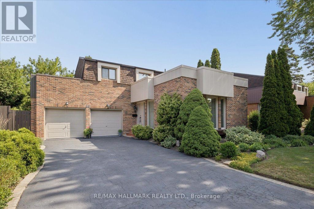 42 Reesorville Road, Markham (markham Village)