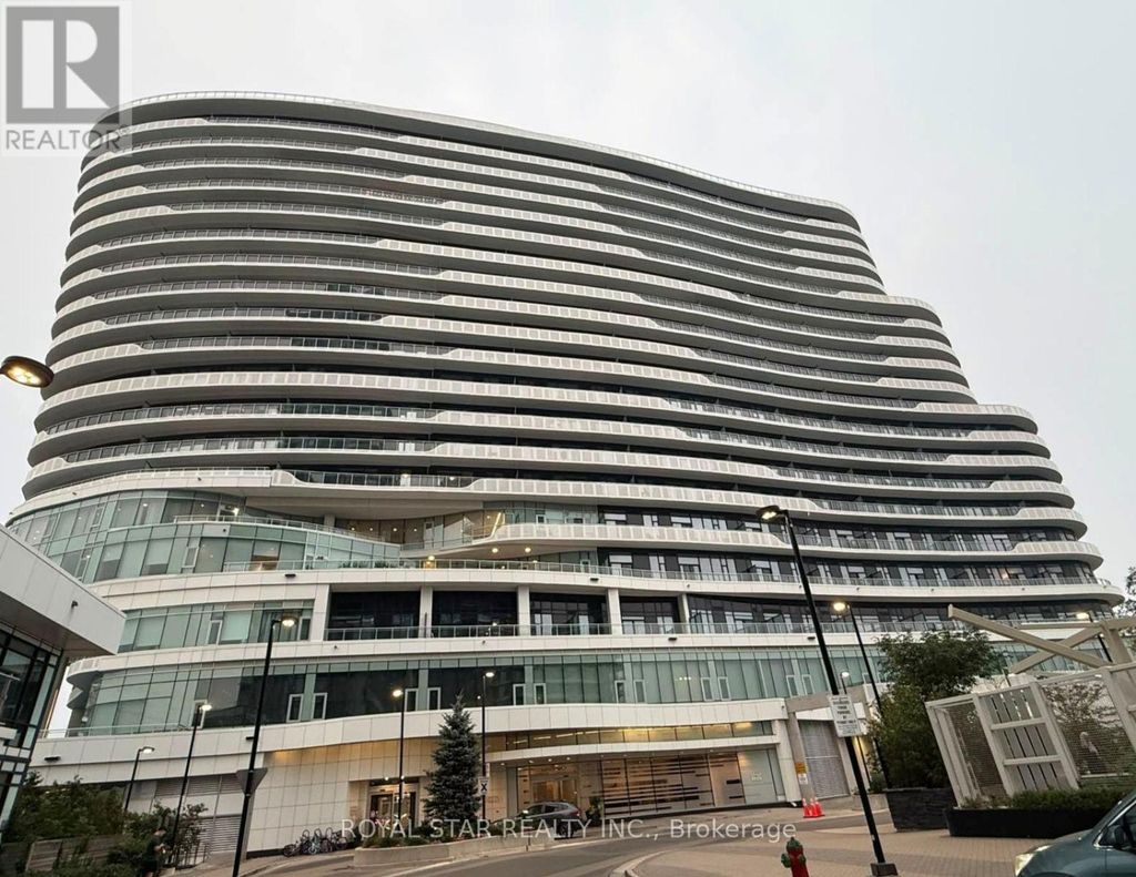 323 - 2520 Eglinton Avenue W, Mississauga (central Erin Mills)