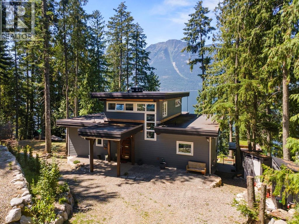 13683 Larch Road, Boswell