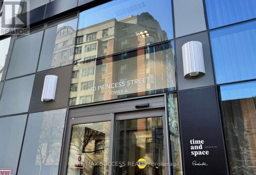 1925a - 70 Princess Street, Toronto (waterfront Communities)