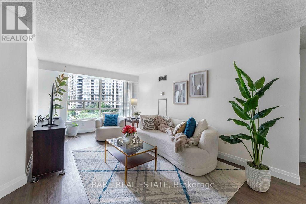 513 - 250 Webb Drive, Mississauga (city Centre)