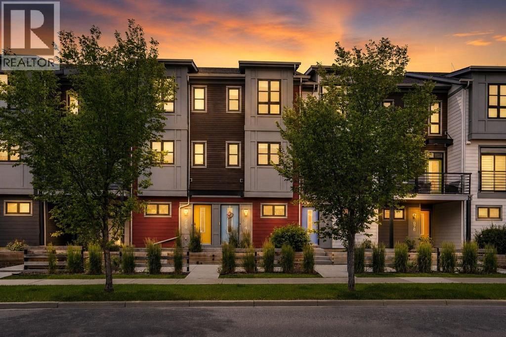 984 Walden Drive Se, Calgary