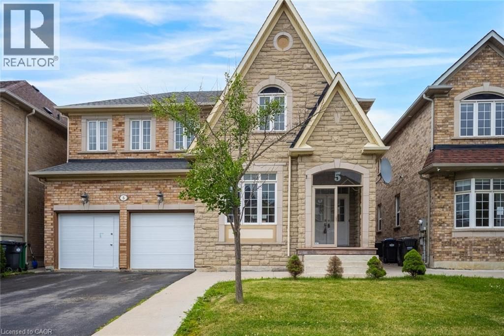5 Freshspring Drive, Brampton
