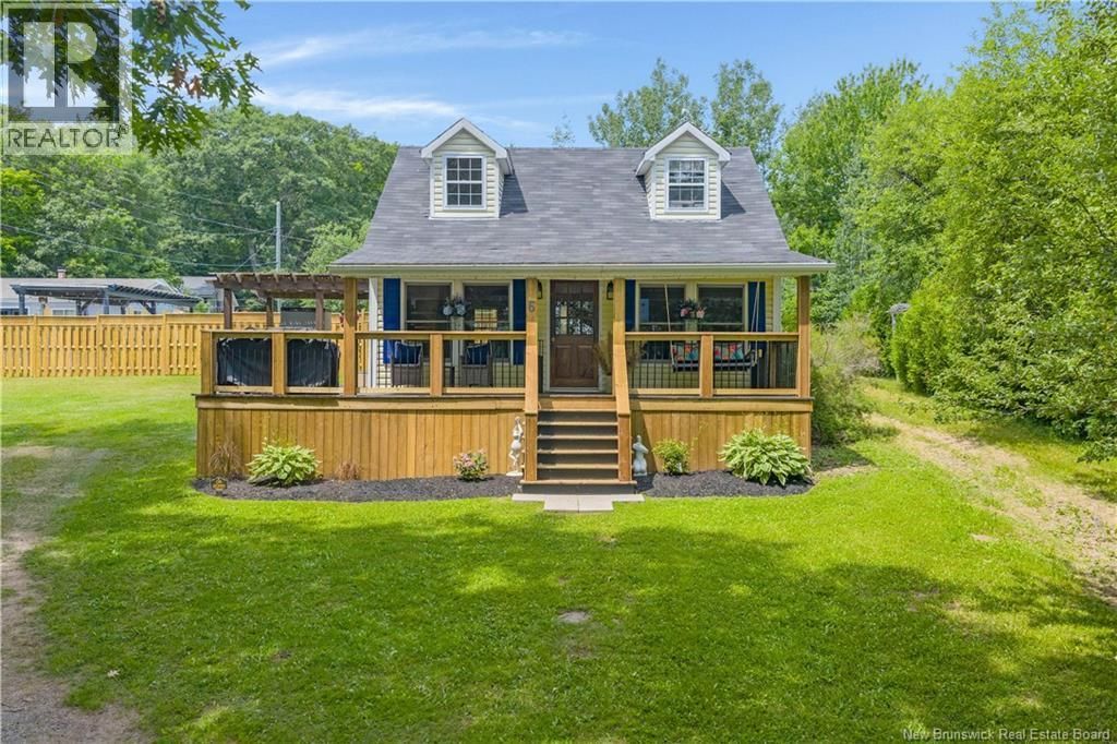 6 Maple Grove Lane, Cambridge-Narrows