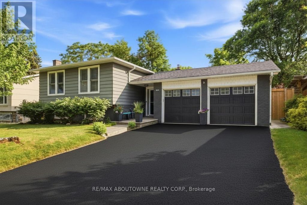 2501 Yarmouth Crescent, Oakville (wo West)