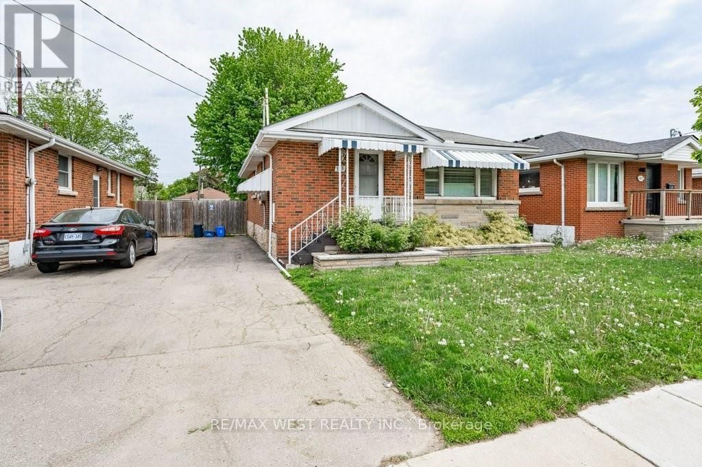 305 Mohawk Road E, Hamilton (hill Park)