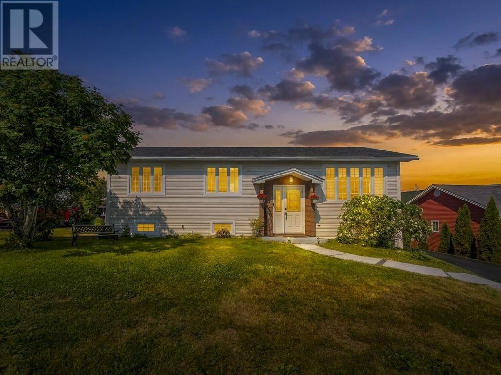 7 Leslie Street, Carbonear