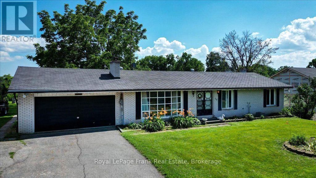 19 County Rd 2, Otonabee-South Monaghan