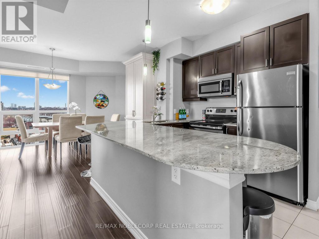 610 - 7730 Kipling Avenue, Vaughan (vaughan Grove)