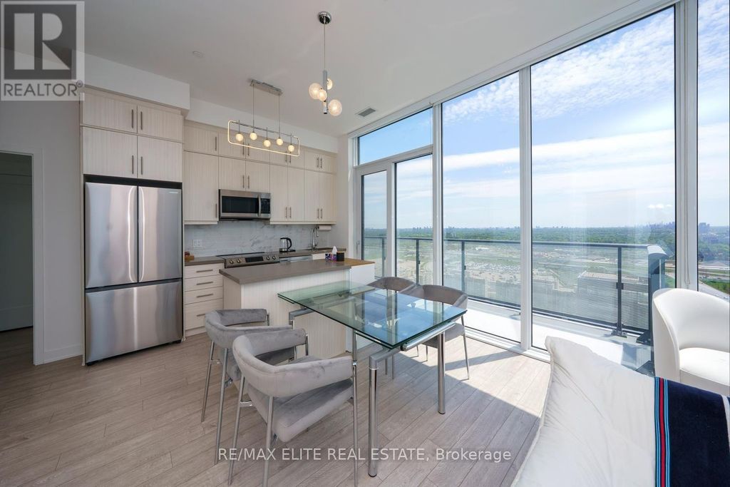 Ph 10 - 105 Oneida Crescent, Richmond Hill (langstaff)