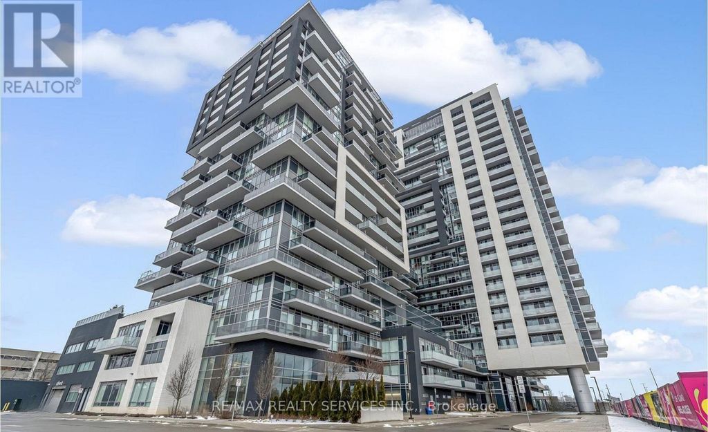507 - 2093 Fairview Street, Burlington (freeman)