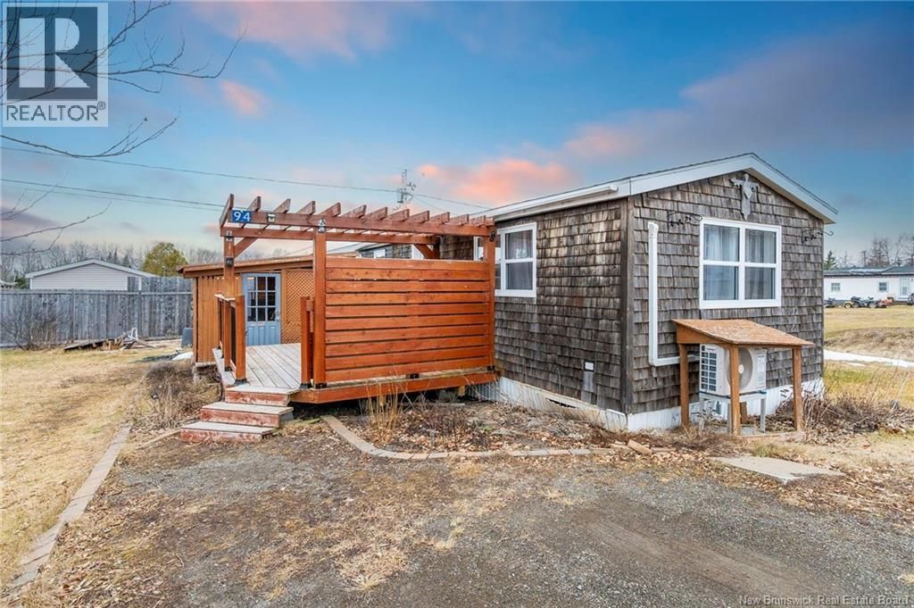 94 Weisner, Lakeville