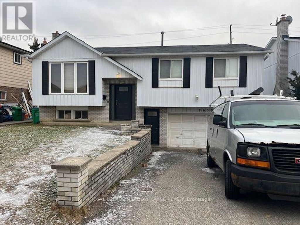 7638 Benavon Road W, Mississauga (malton)