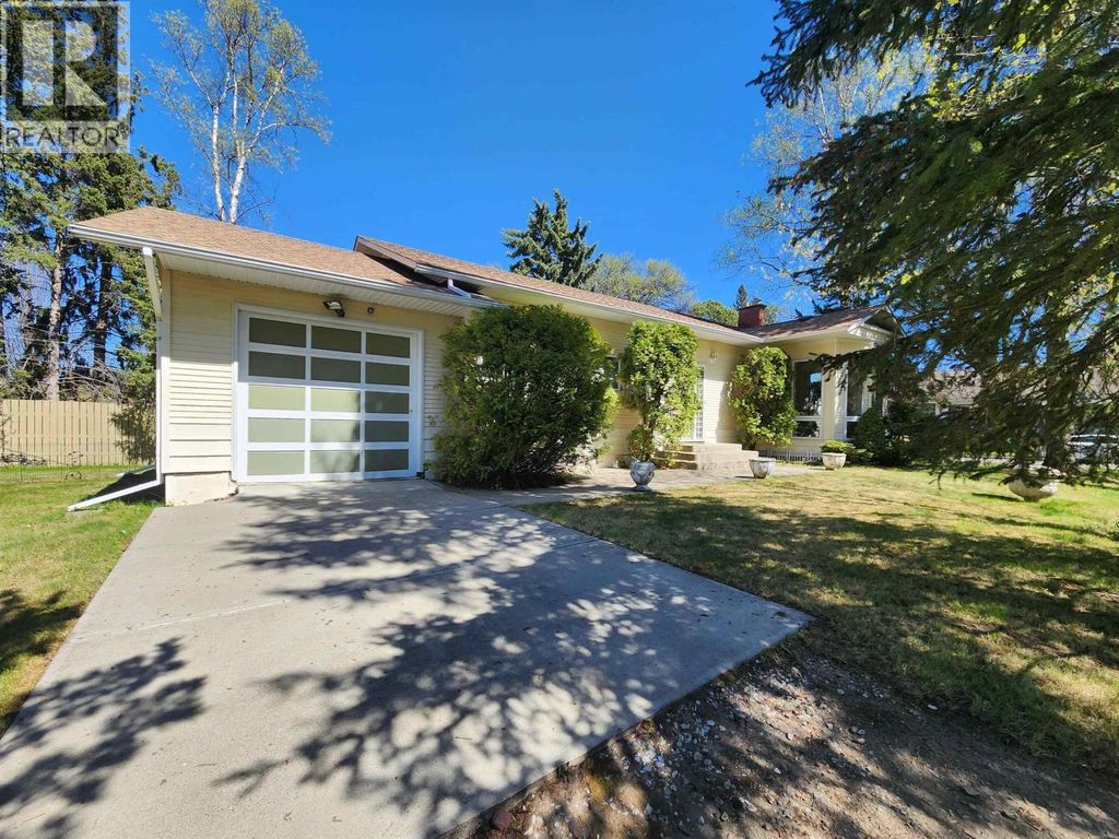 1591 Cedar Street, Prince George