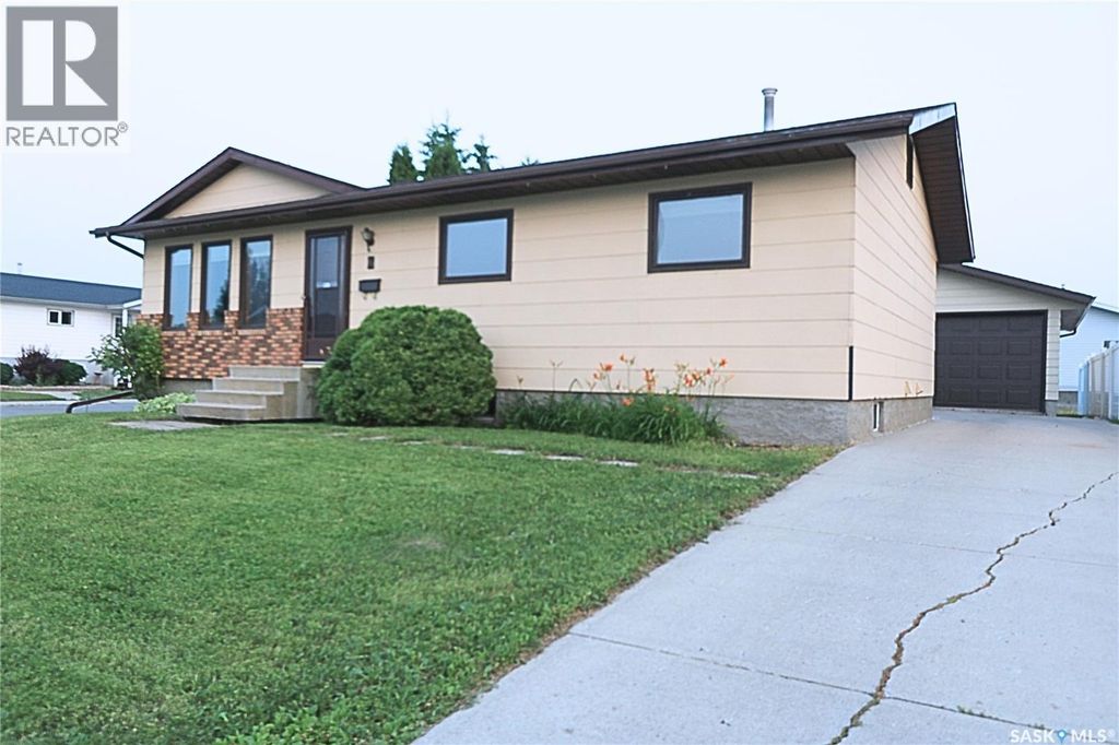 2 Spice Drive, Yorkton