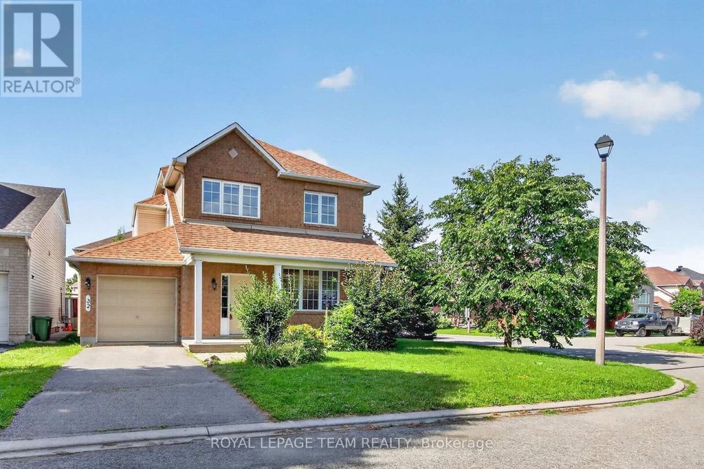 32 Vistapointe Drive, Ottawa
