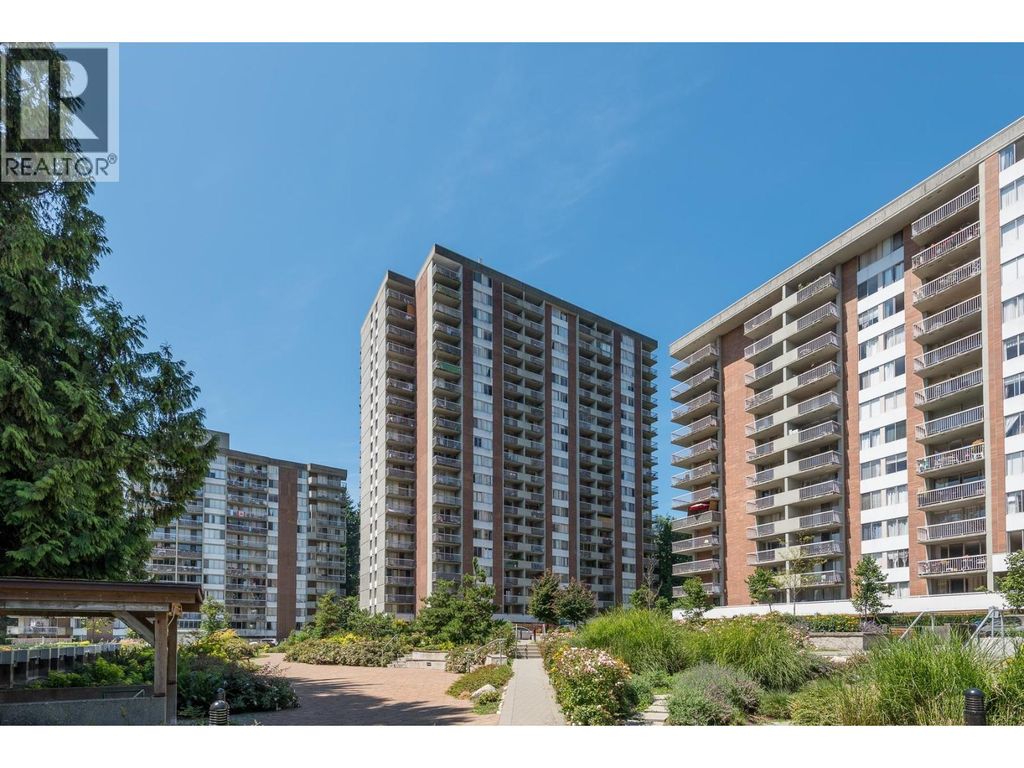 711 2016 Fullerton Avenue, North Vancouver
