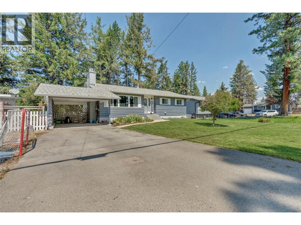102 Ridgewood Drive, Princeton