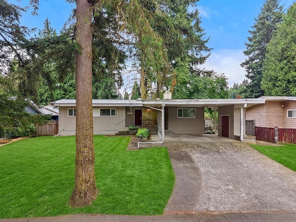 34206 Woodbine Crescent, Abbotsford