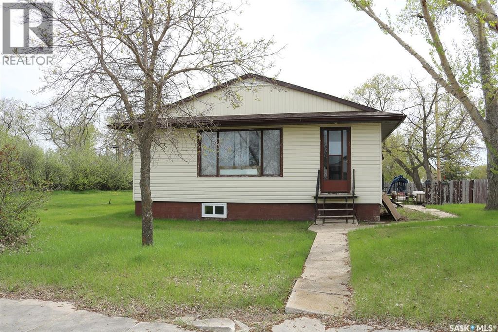 202 Main Street, Young
