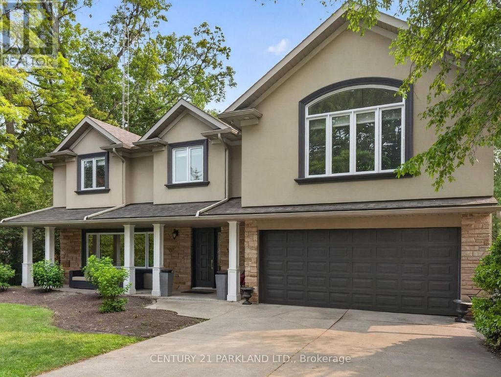 1302 Hillview Crescent, Oakville (fa Falgarwood)