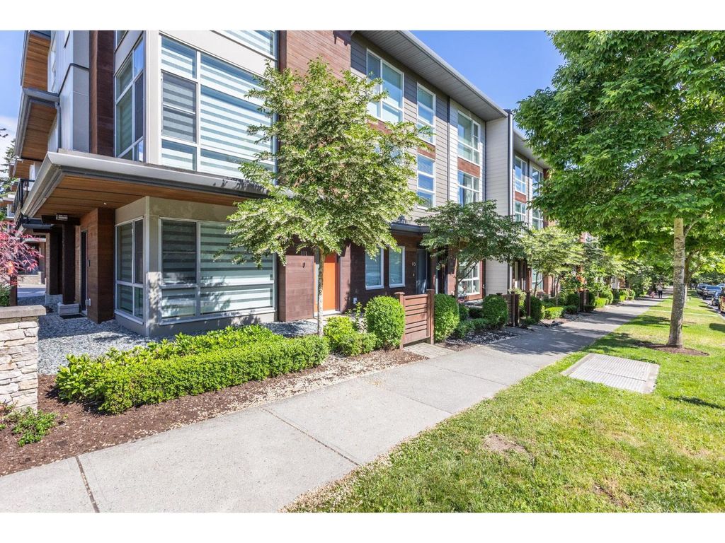 111 2228 162 Street, Surrey