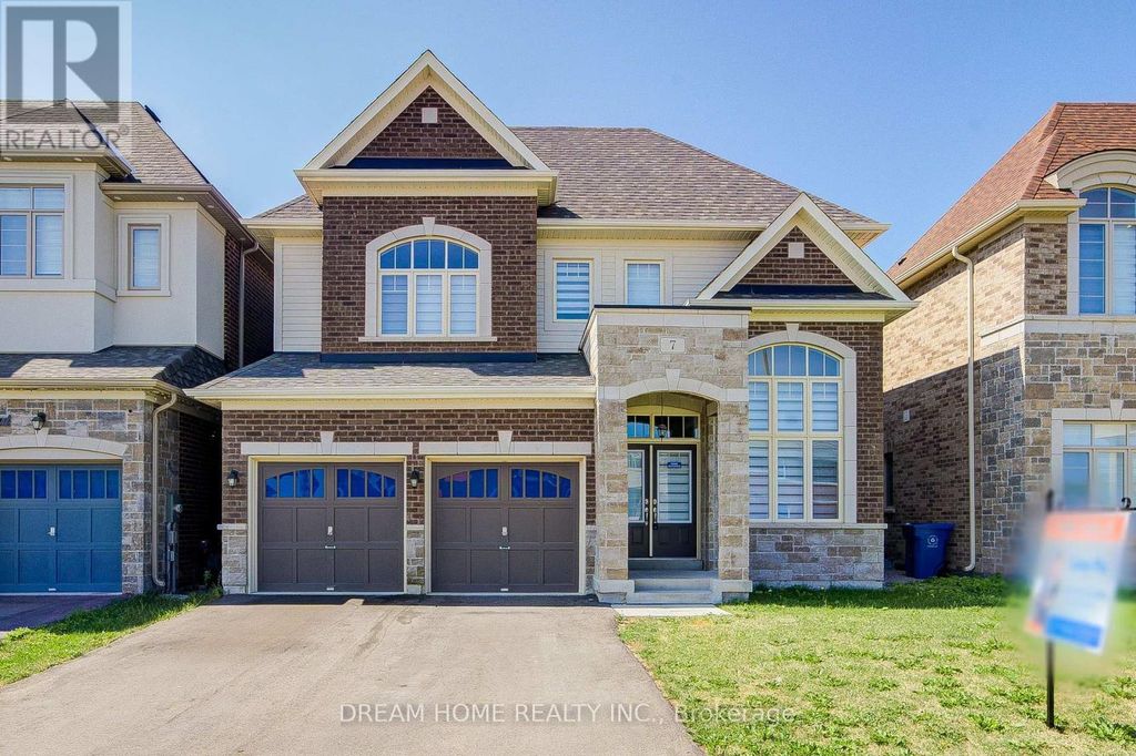 7 Charles White Court, East Gwillimbury (sharon)