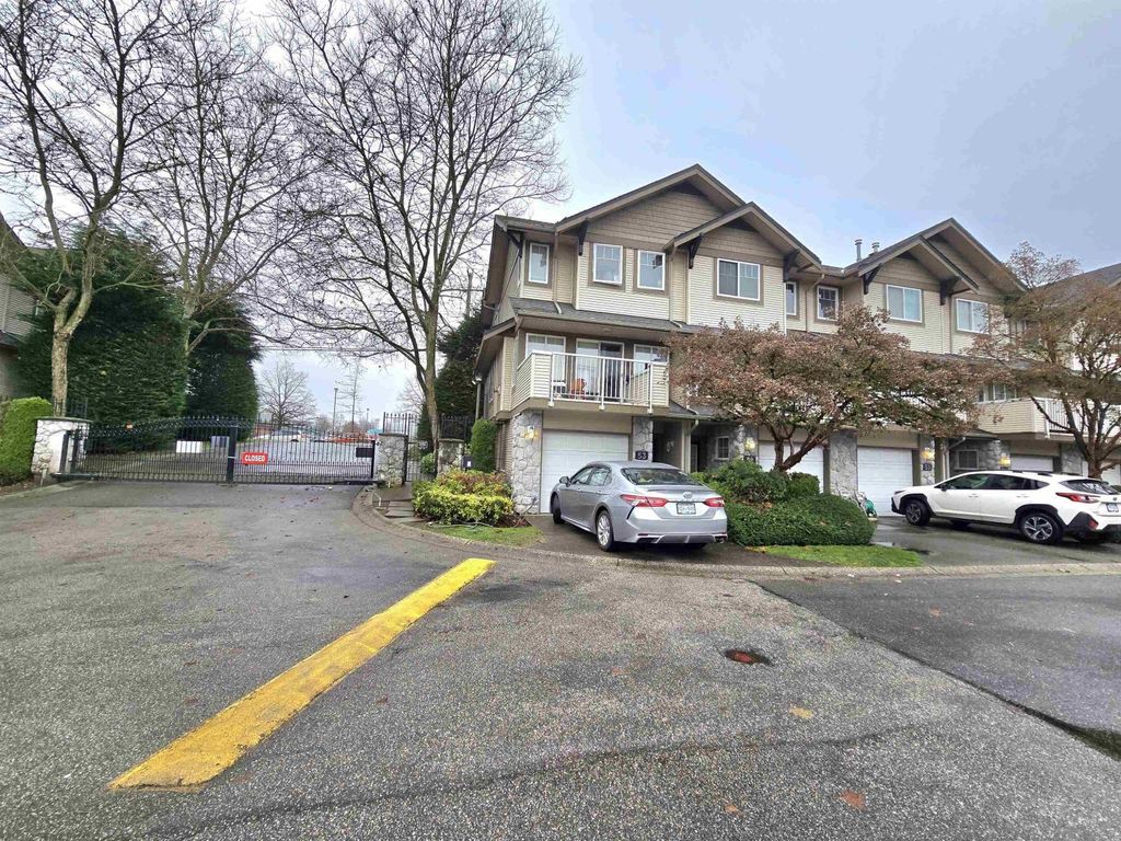 53 8888 151 Street, Surrey