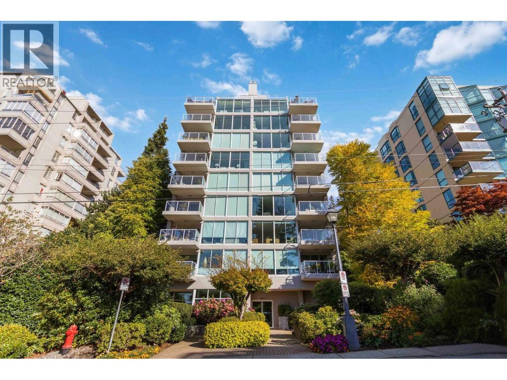 802 1455 Duchess Avenue, West Vancouver